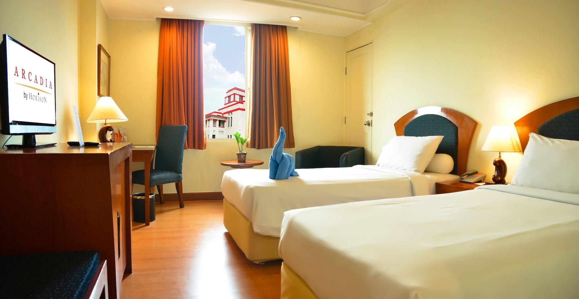 Arcadia Surabaya Hotel Εξωτερικό φωτογραφία