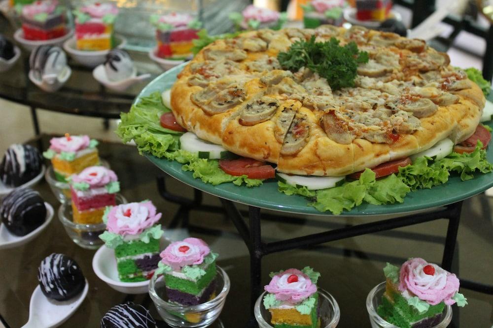 Arcadia Surabaya Hotel Εξωτερικό φωτογραφία