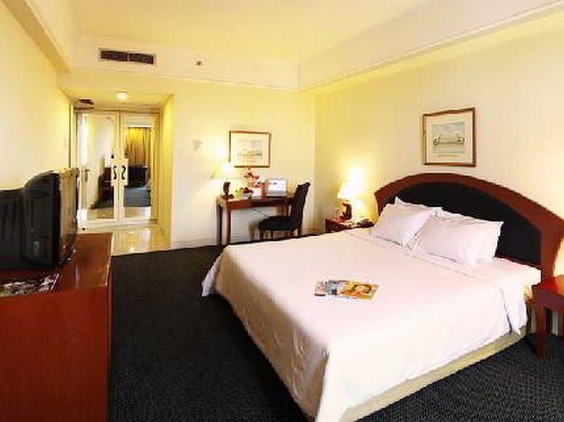 Arcadia Surabaya Hotel Εξωτερικό φωτογραφία
